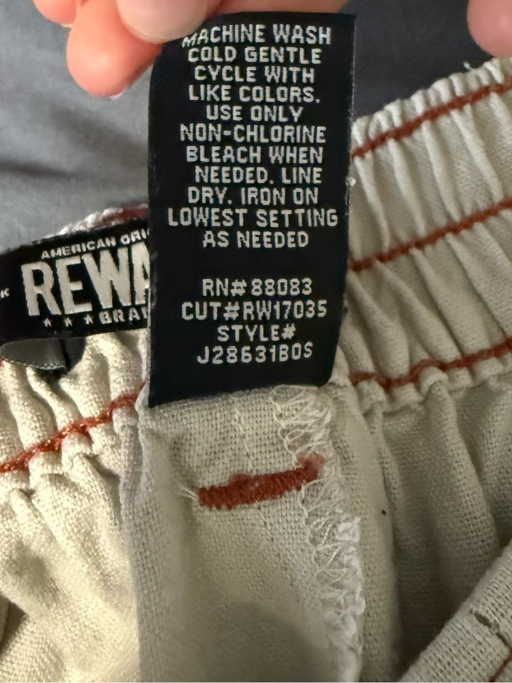 Rewash Black Label on Cream Fabric with Rust Stitching Size Medium-GUC - Picture 5 of 8